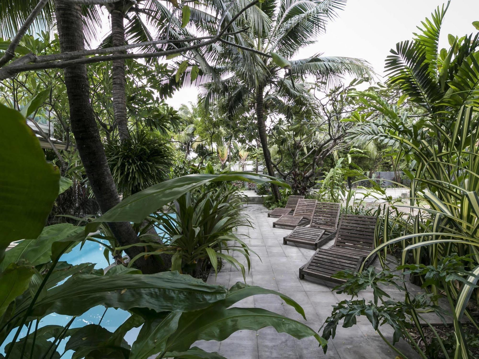 Refillnow! Hostel Bangkok Exterior foto